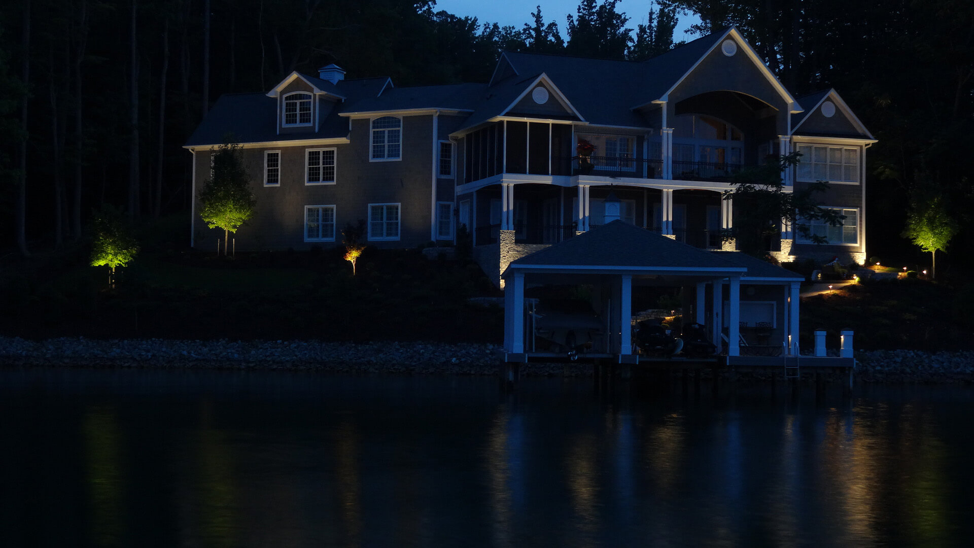 Accent Outdoor Lighting St Louis 28 Images Led Aimable Ceiling Accent Outdoor Lighting St Louis Modern Exterior Architectural Ideas